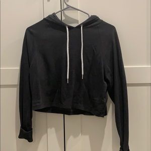 Cropped hoodie